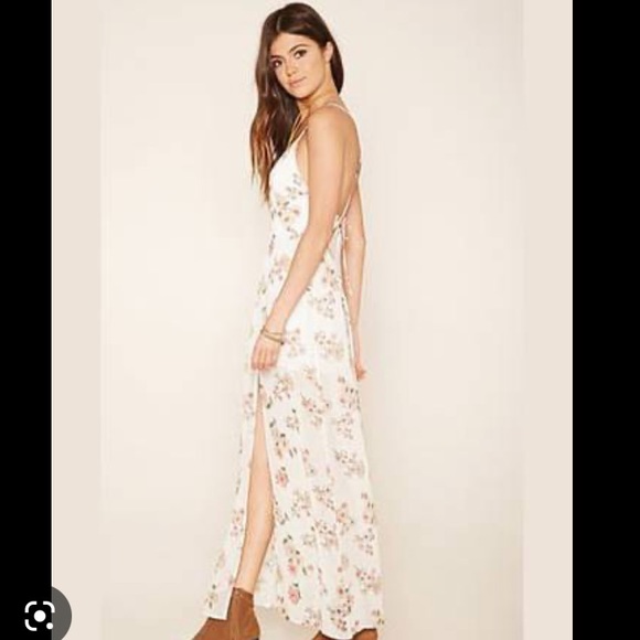 Patrons of peace NWT - Picture 1 of 8